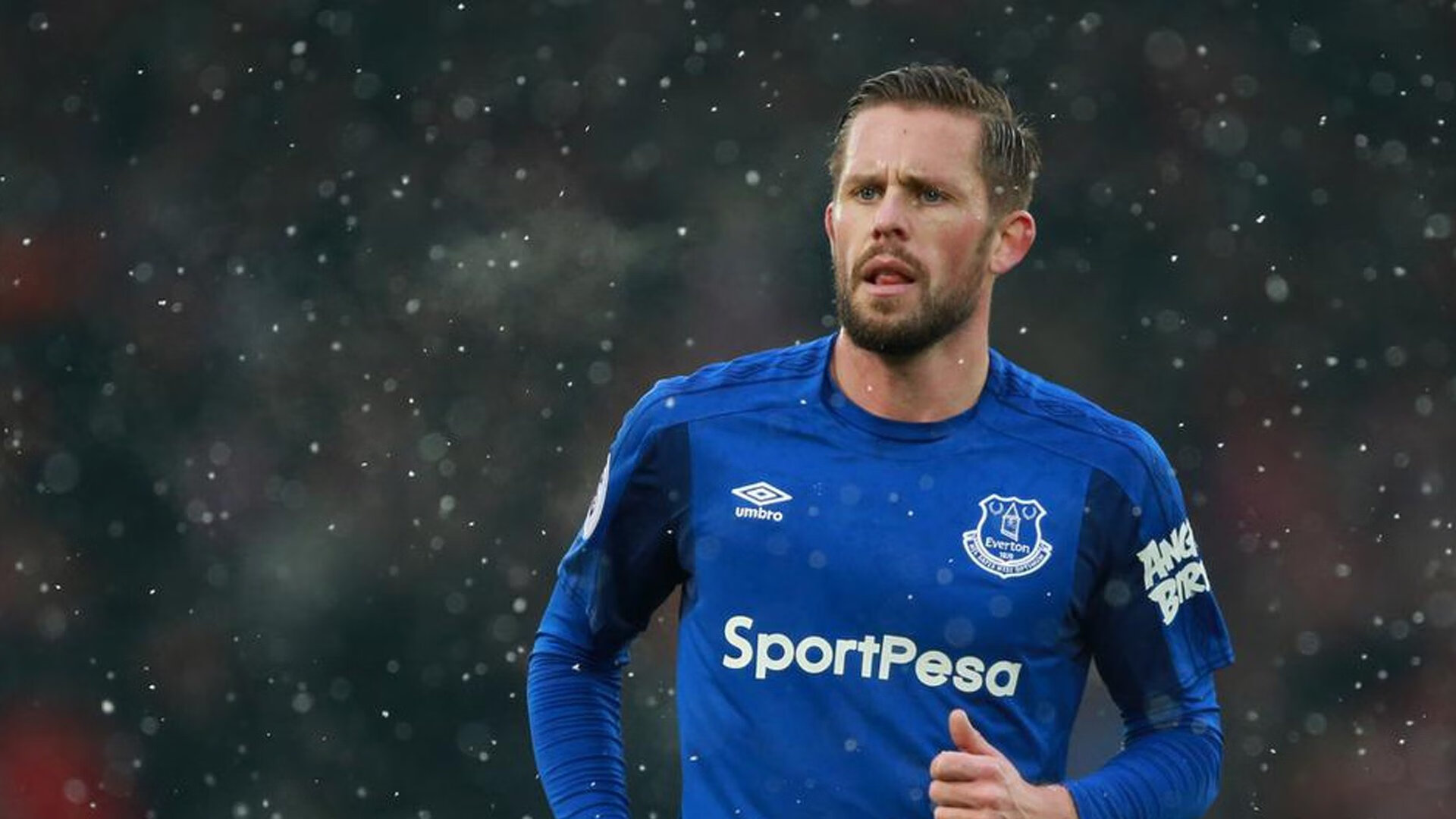 冈比亚男篮在非洲预赛中奋勇前行，迈向世界舞台