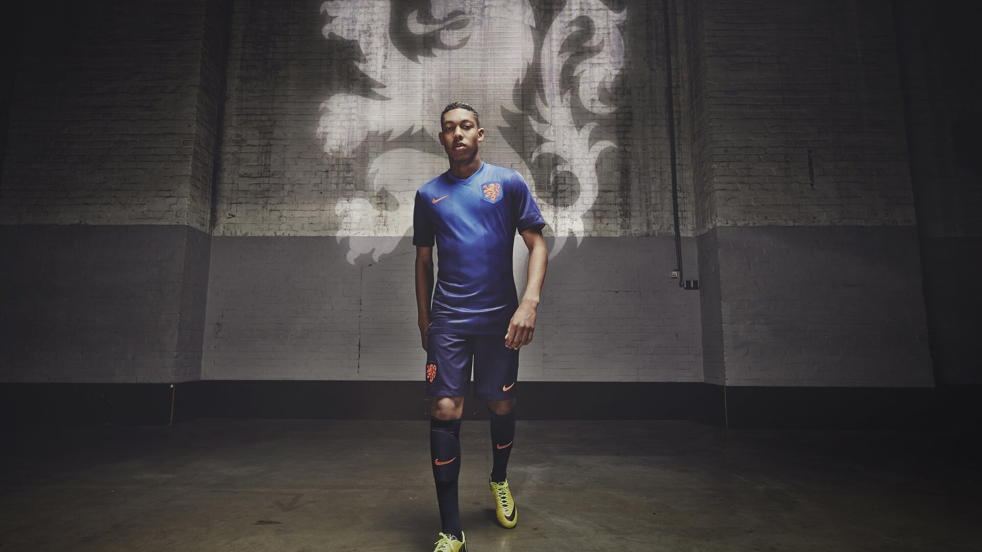 覃海洋爆发力强劲 一触即发,覃海洋照片