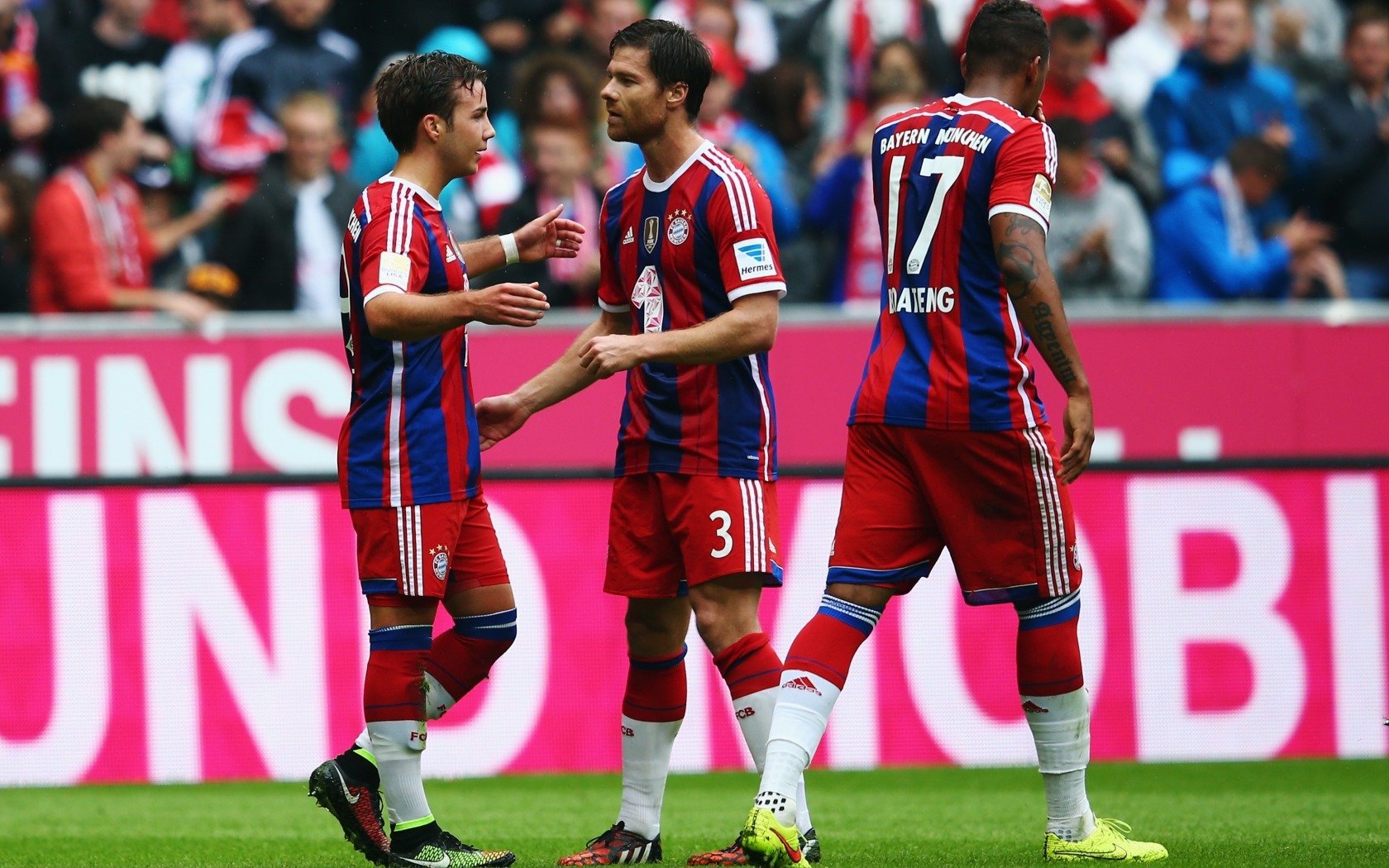 足球行业是否鼓励高校毕业生创业参与俱乐部建设，足球俱乐部创业策划书